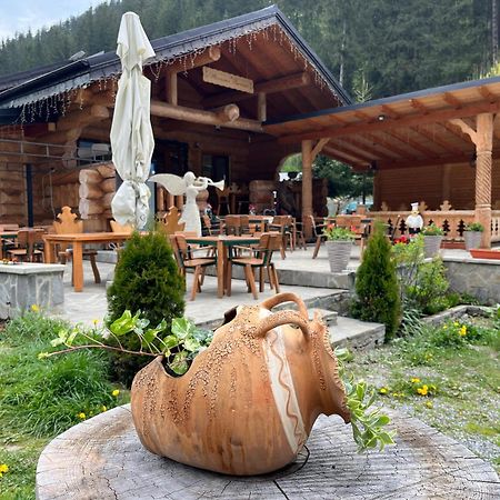 Pensiunea Mireasma Bucovinei Crucea Esterno foto