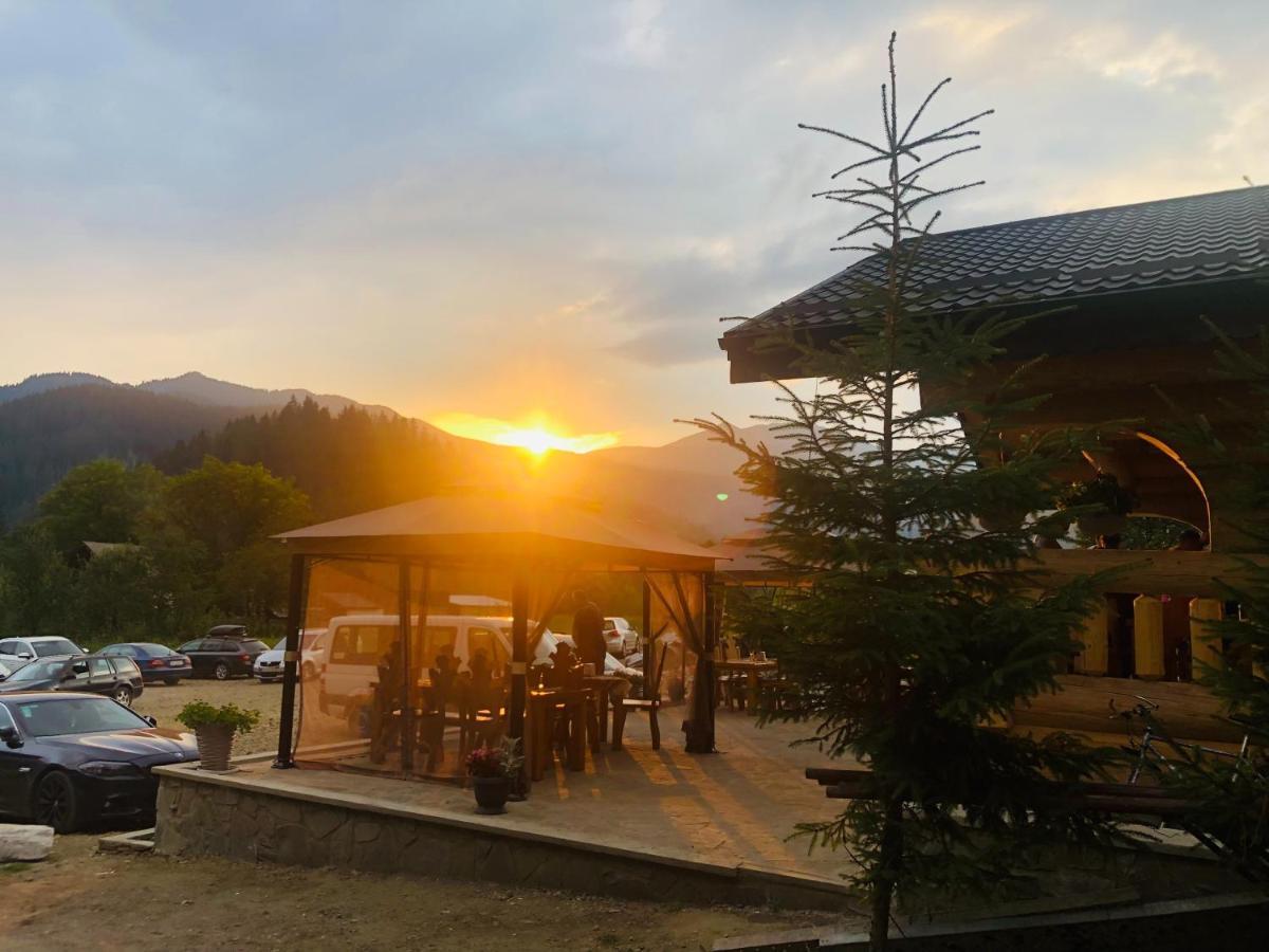 Pensiunea Mireasma Bucovinei Crucea Esterno foto